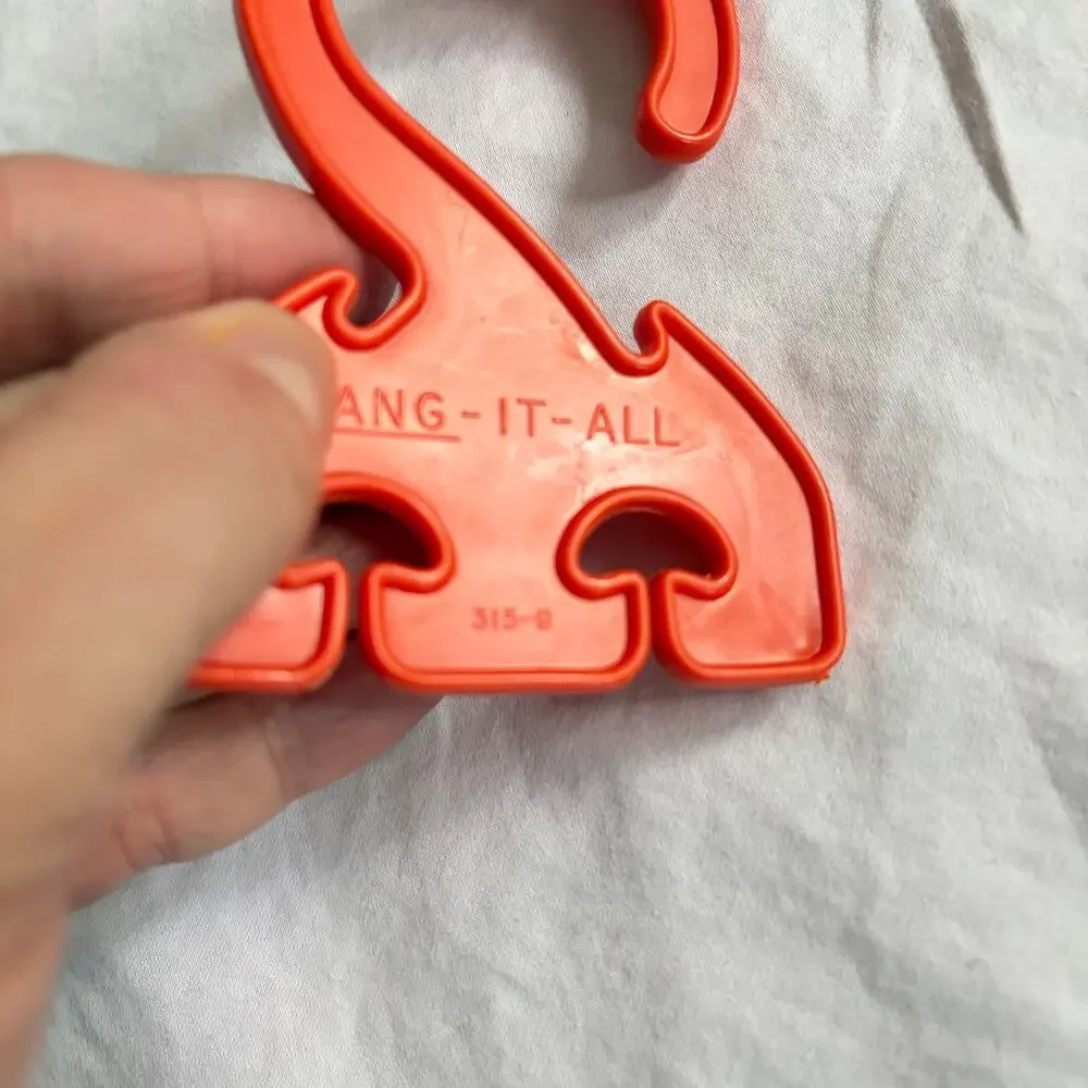 VTG Tupperware Hang-It-All hook orange. 315 Accessory hanger, belts, scarves